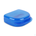 Blauwe opbergdoos van de Comformidable anti-snurkbeugel, compact en ontworpen om de beugel hygiënisch en veilig op te bergen